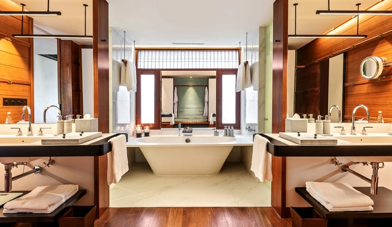 The Datai Langkawi-Canopy Deluxe Bathroom_10485